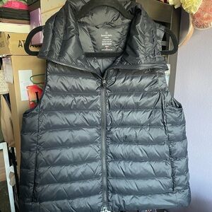 Sweaty Betty Black Puffer Vest